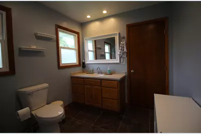 1008  Hilger Rd, Hartland, WI 53029 - Photo 17