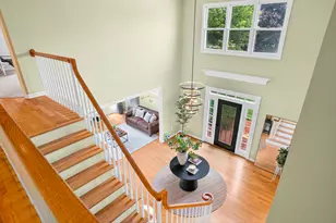 215 E Beechwood Ct, Mequon, WI 53092 - Photo 19