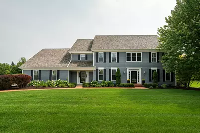 215 E Beechwood Ct, Mequon, WI 53092 - Photo 1