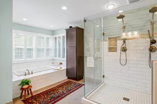 215 E Beechwood Ct, Mequon, WI 53092 - Photo 23