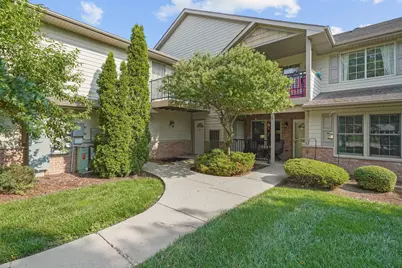 1503  24th Ave #5, Kenosha, WI 53140 - Photo 1