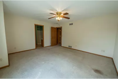 1116  Autumn Dr #1116, West Bend, WI 53090 - Photo 23