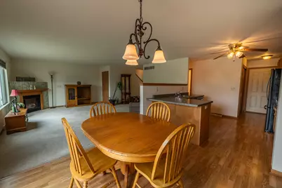 1116  Autumn Dr #1116, West Bend, WI 53090 - Photo 15