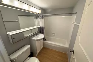 1707 N Prospect Ave, Milwaukee, WI 53202 - Photo 9