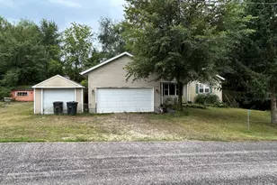 W5123 Wisconsin Dr, Sugar Creek, WI 53121 - Photo 1
