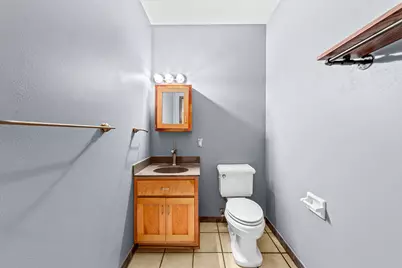 904 E Pearson St #115, Milwaukee, WI 53202 - Photo 7