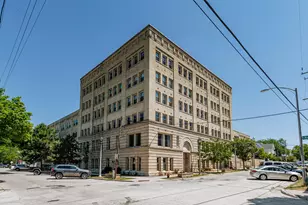 904 E Pearson St, Milwaukee, WI 53202 - Photo 27
