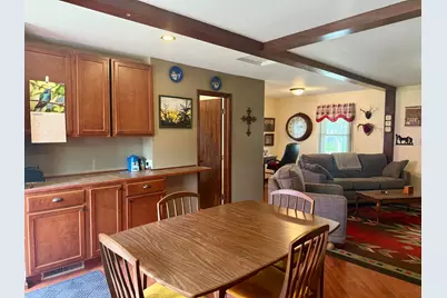 357  Wainwright Ave, Burlington, WI 53105 - Photo 11