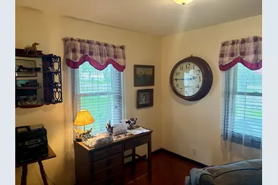 357  Wainwright Ave, Burlington, WI 53105 - Photo 7