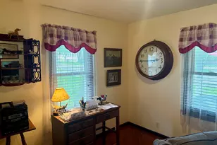 357 Wainwright Ave, Burlington, WI 53105 - Photo 7