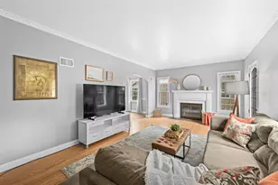 616 N 104th St, Wauwatosa, WI 53226 - Photo 5