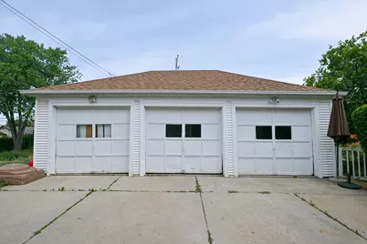 616 N 104th St #618, Wauwatosa, WI 53226 - Photo 33
