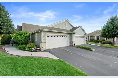 224  Wildflower Cir, Port Washington, WI 53074 - Photo 1