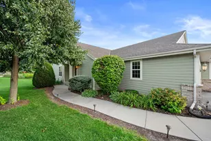 224 Wildflower Cir, Port Washington, WI 53074 - Photo 3