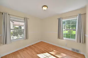 W62N352 Hanover Ave, Cedarburg, WI 53012 - Photo 11