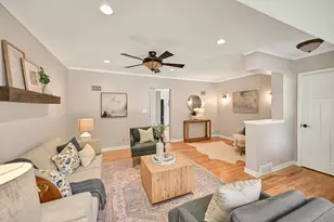 W62N352 Hanover Ave, Cedarburg, WI 53012 - Photo 3