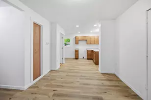 4892 N 26th St, Milwaukee, WI 53209 - Photo 9
