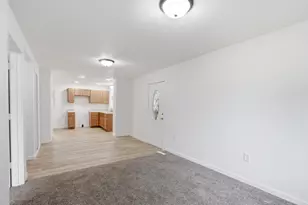 4892 N 26th St, Milwaukee, WI 53209 - Photo 13