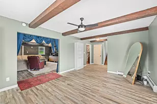 N113W13099 Crestview Dr, Germantown, WI 53022 - Photo 17