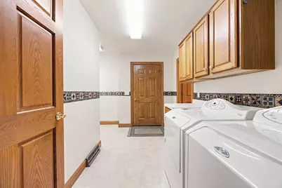 1227 W Sherman Ave, Fort Atkinson, WI 53538 - Photo 33