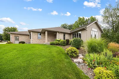 1227 W Sherman Ave, Fort Atkinson, WI 53538 - Photo 1