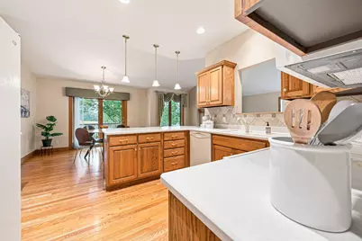 1227 W Sherman Ave, Fort Atkinson, WI 53538 - Photo 25