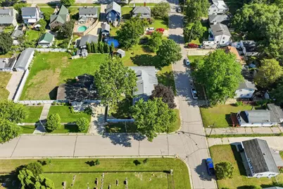 1000  Brewster Ave, Beloit, WI 53511 - Photo 3