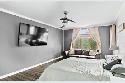 4709  Laurie Ln, Two Rivers, WI 54241 - Photo 5