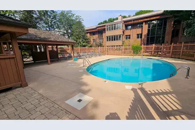 1229 N Jackson St #101, Milwaukee, WI 53202 - Photo 17
