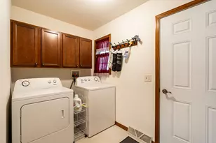 213 Gosdeck Ln, Johnson Creek, WI 53038 - Photo 19