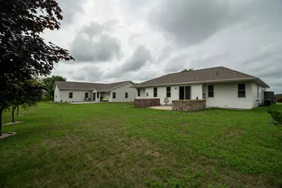 213  Gosdeck Ln, Johnson Creek, WI 53038 - Photo 37