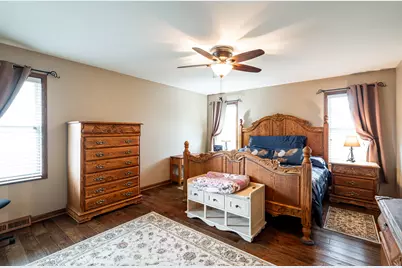 213  Gosdeck Ln, Johnson Creek, WI 53038 - Photo 9