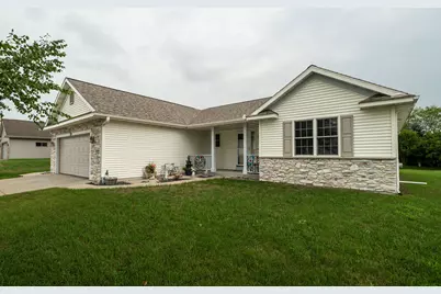 213  Gosdeck Ln, Johnson Creek, WI 53038 - Photo 33