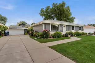 W243N6591 Westhaven Dr, Sussex, WI 53089 - Photo 29