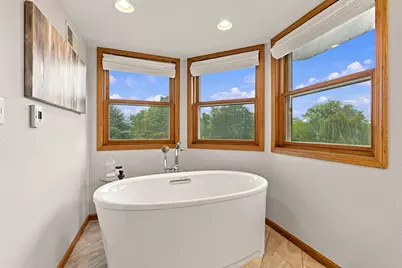 714  Audubon Rd, Howards Grove, WI 53083 - Photo 25