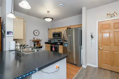 W129N6811  Northfield Dr #107, Menomonee Falls, WI 53051 - Photo 7
