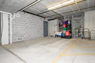 W129N6811 Northfield Dr, Menomonee Falls, WI 53051 - Photo 25
