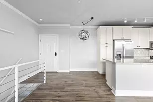 1515 N Van Buren St, Milwaukee, WI 53202 - Photo 5