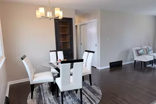 7713 W Verona Ct, Milwaukee, WI 53219 - Photo 7