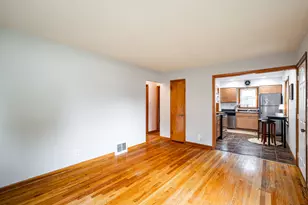 3034 S 68th St, Milwaukee, WI 53219 - Photo 11