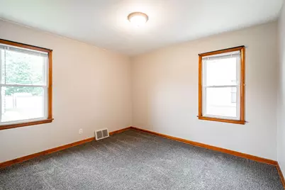 3034 S 68th St, Milwaukee, WI 53219 - Photo 17