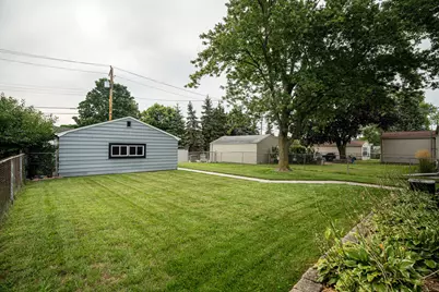 3034 S 68th St, Milwaukee, WI 53219 - Photo 23