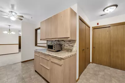 1255 N Sunnyslope Dr #104, Racine, WI 53406 - Photo 23