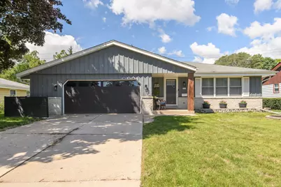 5515 N Shasta Dr, Glendale, WI 53209 - Photo 1