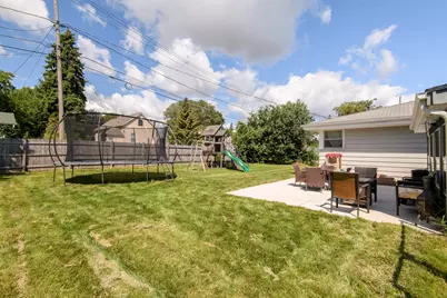 5515 N Shasta Dr, Glendale, WI 53209 - Photo 33