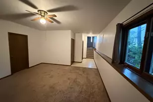 2568 Pebble Valley Rd, Waukesha, WI 53188 - Photo 21