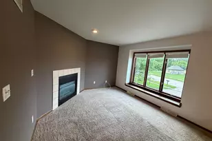 2568 Pebble Valley Rd, Waukesha, WI 53188 - Photo 3