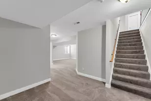 916 Langdon Ct, Racine, WI 53406 - Photo 31