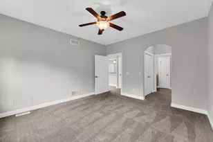 916 Langdon Ct, Racine, WI 53406 - Photo 29
