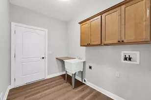 916 Langdon Ct, Racine, WI 53406 - Photo 41